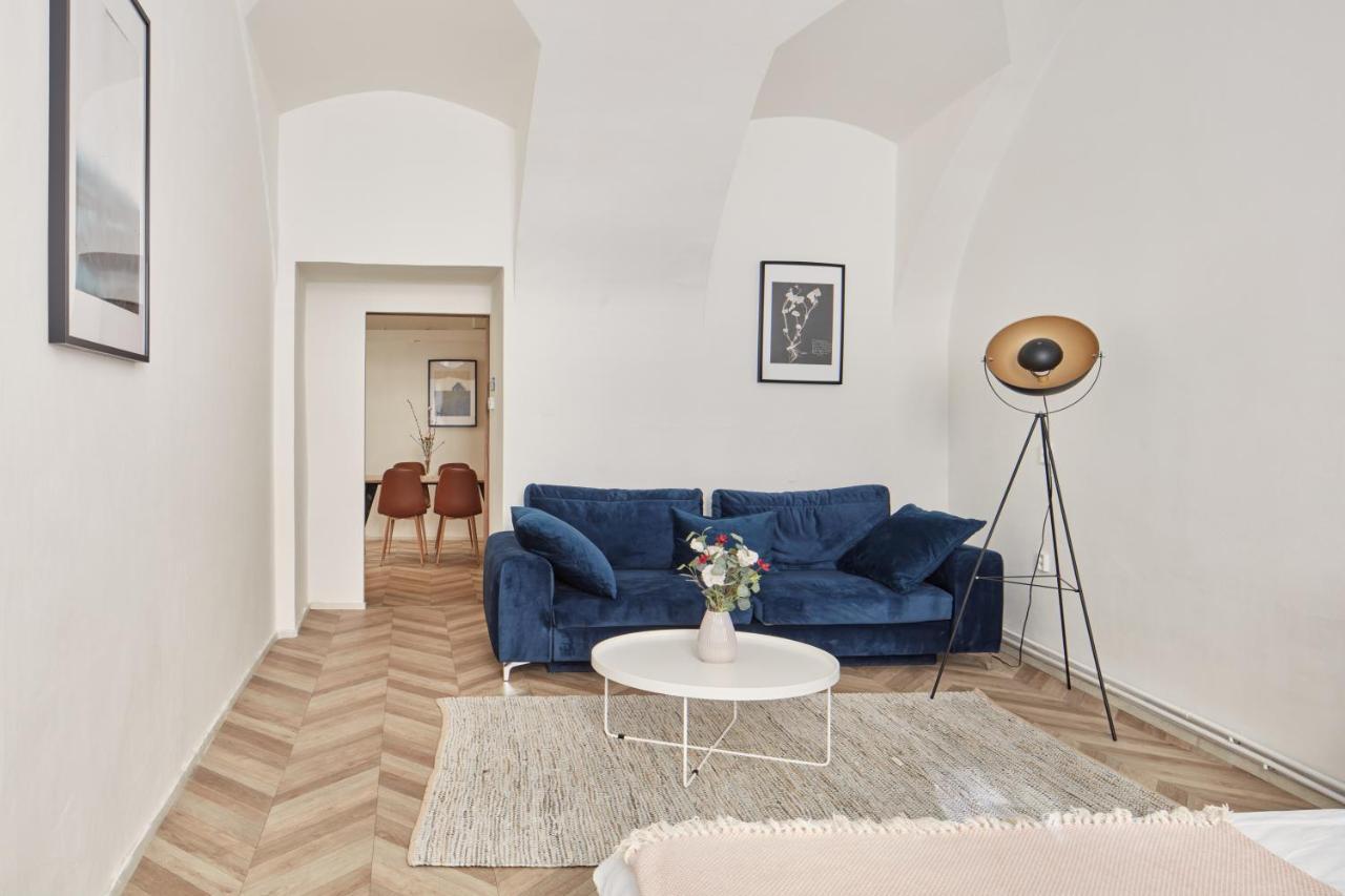 Cozy Flat In New Town By Prague Days Apartman Kültér fotó