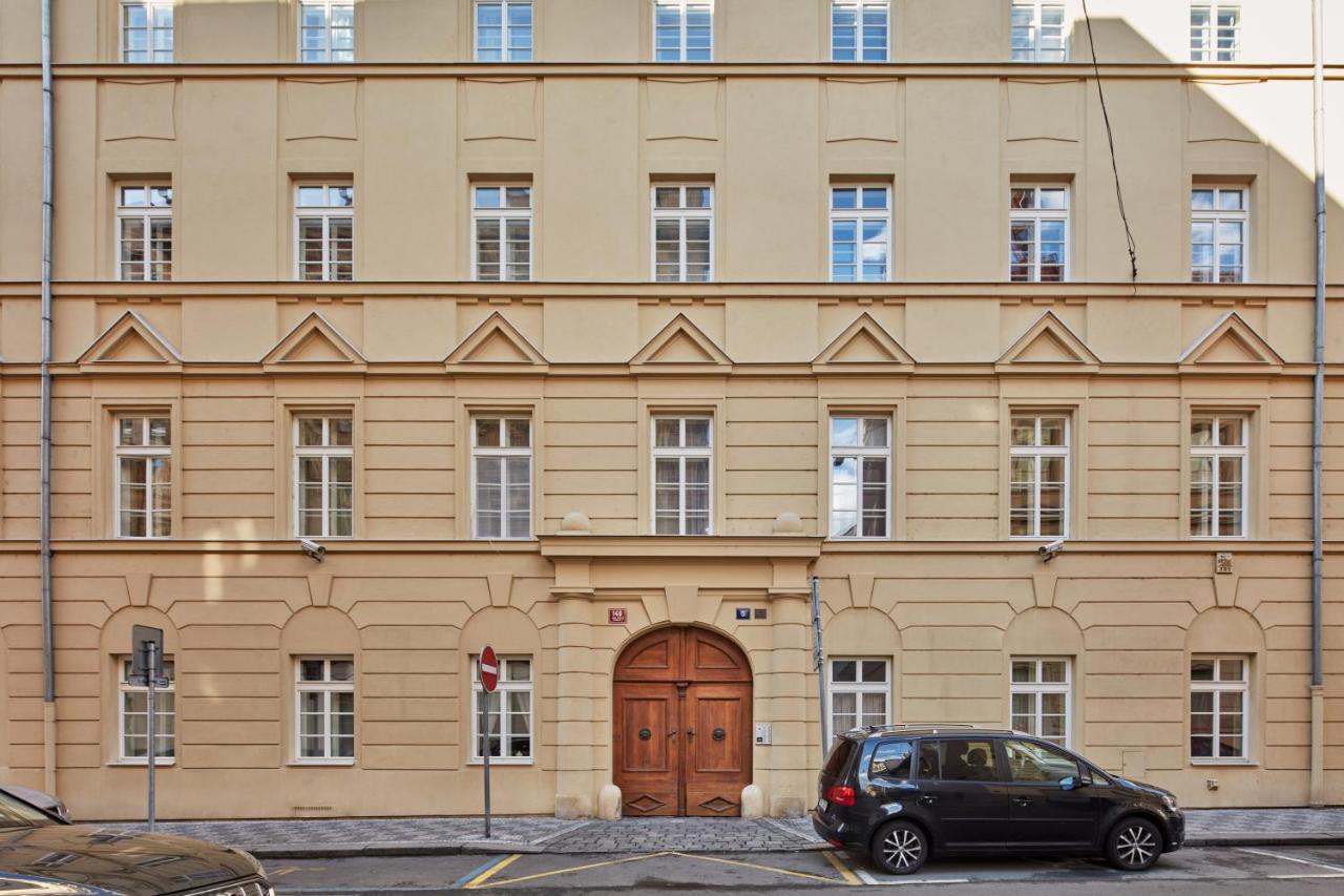 Cozy Flat In New Town By Prague Days Apartman Kültér fotó